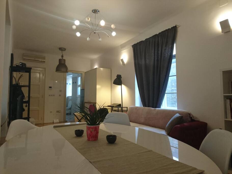 Apartment Rahela Zagreb Exteriör bild